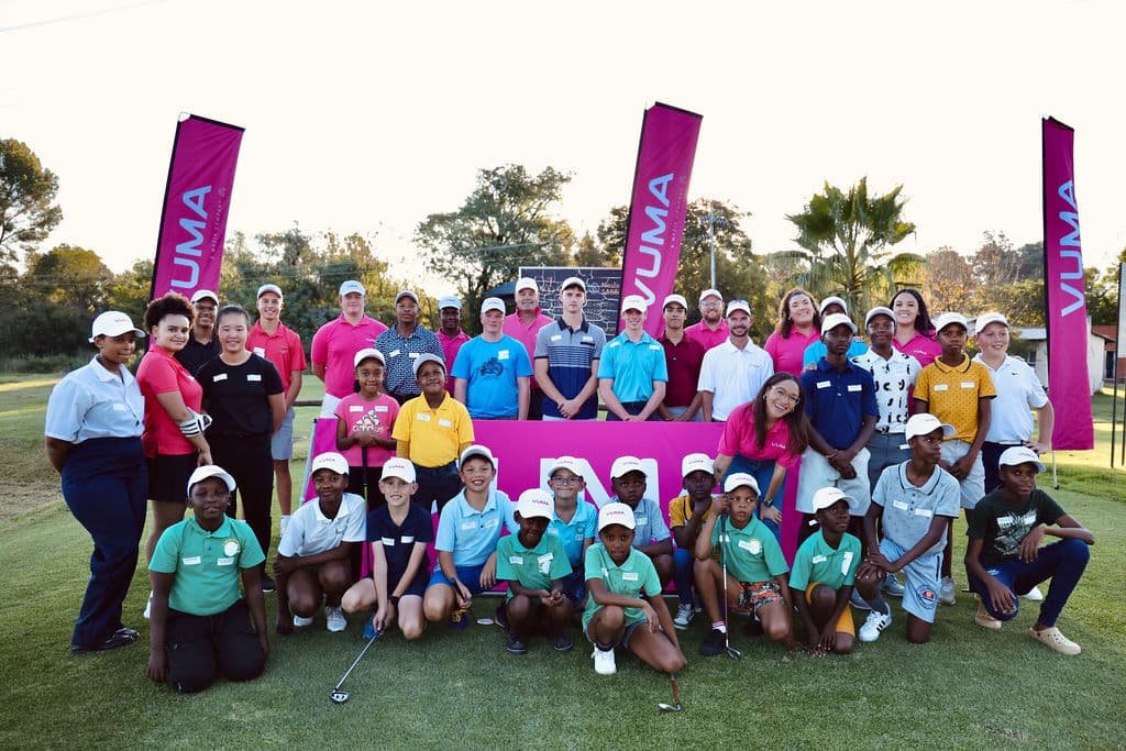 Former golf stars help young golfers tee off to success